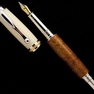 Alternate Ivory and Logwood Burl on Jr. Statesman