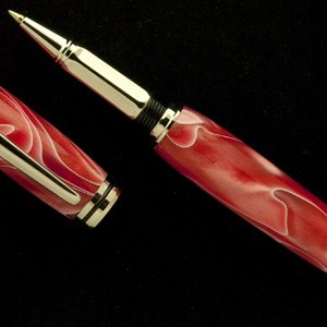 Scarlet Rose Lucite on Navigator