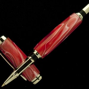 Scarlet Rose Lucite on Navigator