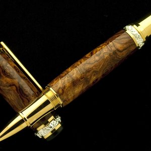 Honduran Rosewood Burl on Cambridge TG/SS Rollerball