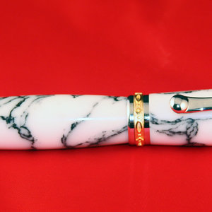 White Turquoise tru-stone on a Jr Statesman II Rollerball