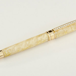 Princess with G1 Pearl & Gold