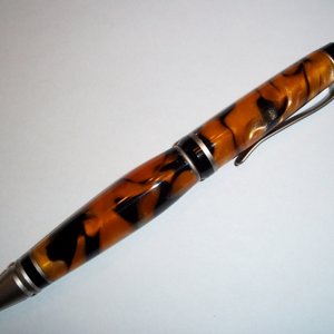 acrylic pen