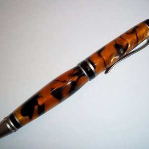 acrylic pen