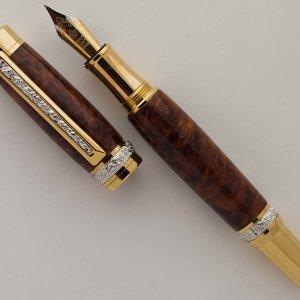 Amboyna Burl Roman Harvest Fountain Pen