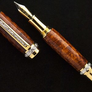 Amboyna Burl Roman Harvest Fountain Pen