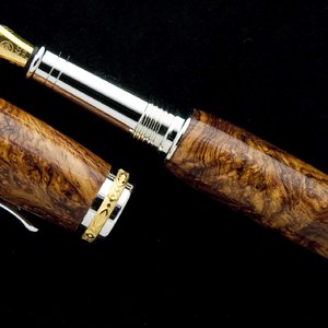 HRB Swirly Burl Jr. Statesman Fountain Pen