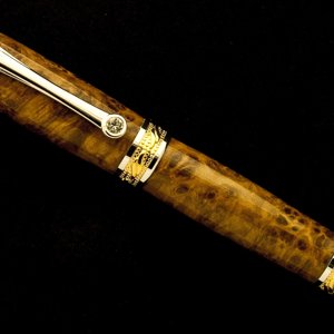 Yorrel Burl Majestic