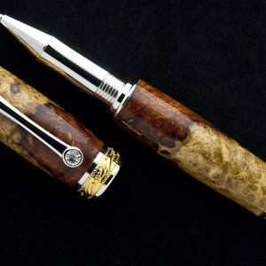 Amboyna Burl with Sapwood Majestic Rollerball