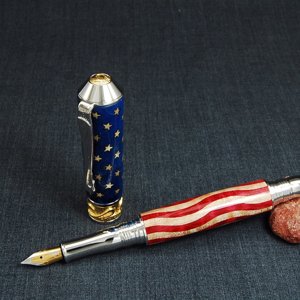 Pen 200 View 3