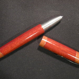Holiday Pith Pen