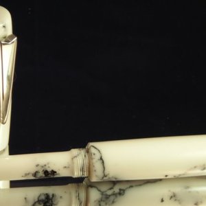 First Truly Kitless Pen