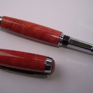 Baron Rollerball in Pink Ivory