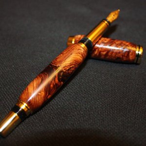 Honduran Rosewood Burl 2