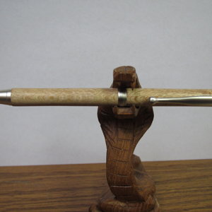 Lace sheoak pen