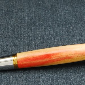 Pen0199 Flaming Boxelder Diva