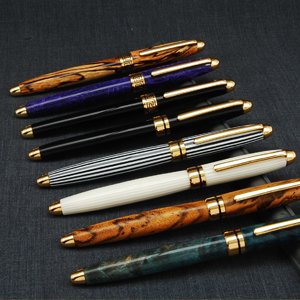 Final pens of 2011 (playing catch-up on showing off)