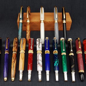 Final pens of 2011 (playing catch-up on showing off)