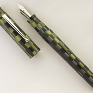 Green Mosaic Kitless