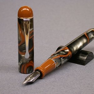 2-Tone Custom Fountain Pen #2