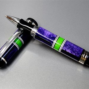 G. Willikers Purple-Green Segmented
