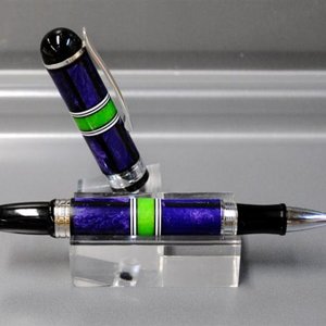 G. Willikers Purple-Green Segmented