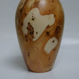 Yew double rim vase