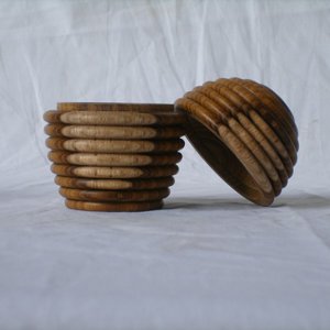 Laburnum Beehive style lidded box open