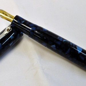 Rich Blue Pearl Custom Fountain Pen