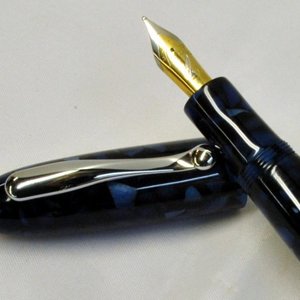 Rich Blue Pearl Custom Fountain Pen