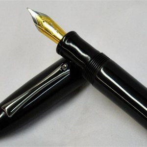 Custom Stealth Black Ebonite Bulb Filler