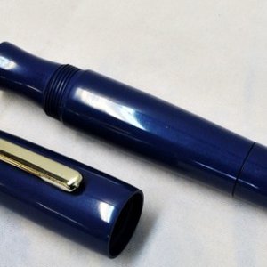 Blue Hard Rubber Bulb Filler