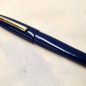 Blue Hard Rubber Bulb Filler