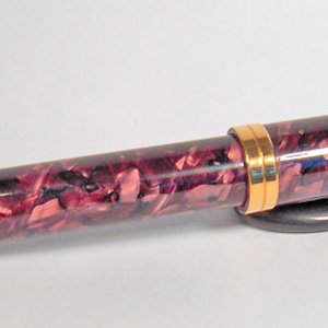 Worcester Sentinel fountain pen capped