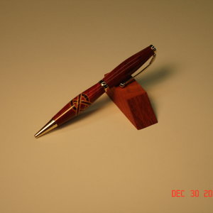 Padauk Celtic Knot