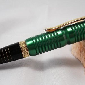 Green Metallic Sierra Pen
