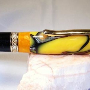 Two Tone "J" Wall Street II Pen