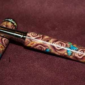 Venus in Black Ti with Tori's Polymer clay Millefiori with cap off.