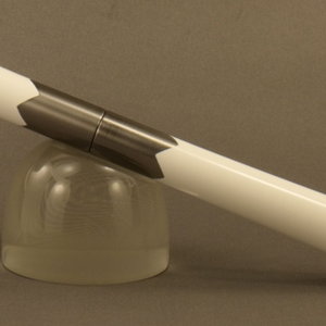 Magnetic White Ti affair
