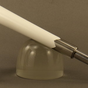 A magnetic white titanium affair