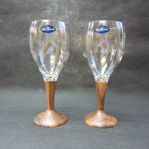 Mora Stemmed wine glasses 2