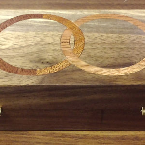 showing hinges