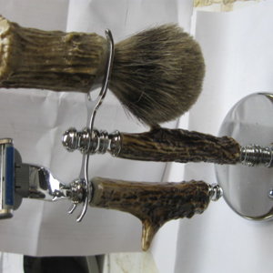 Antler razor set