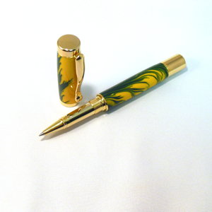 Green and yellow acrylic blank on gold Atrax