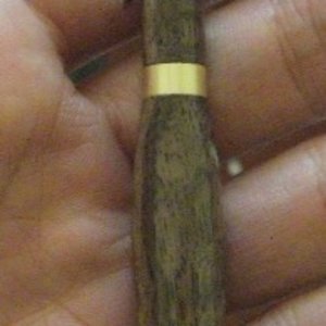 Black Walnut With Satin Gold Easy Grip