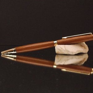 Cottonwood Bark Pen