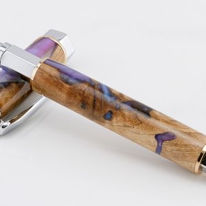 Resin Filled Willow Burl on Vertex