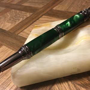 Pen #22 - Victorian Twist