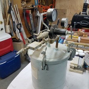pressure pot