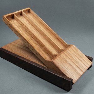 Pen box